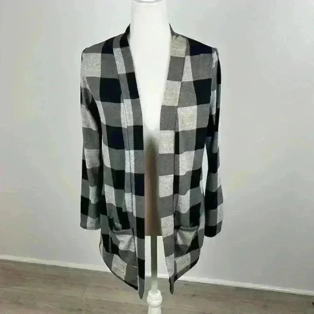 Riah Fashion Blue & Grey Plaid Cardigan Size Small